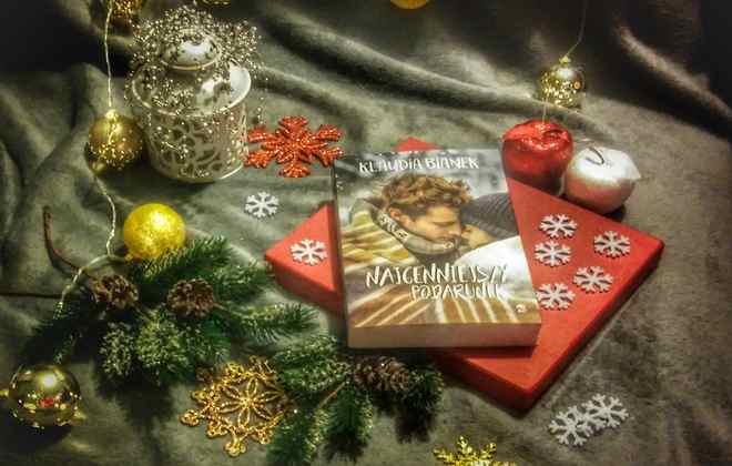 You are currently viewing [ChristmasBooks] “Najcenniejszy podarunek” Klaudia Bianek