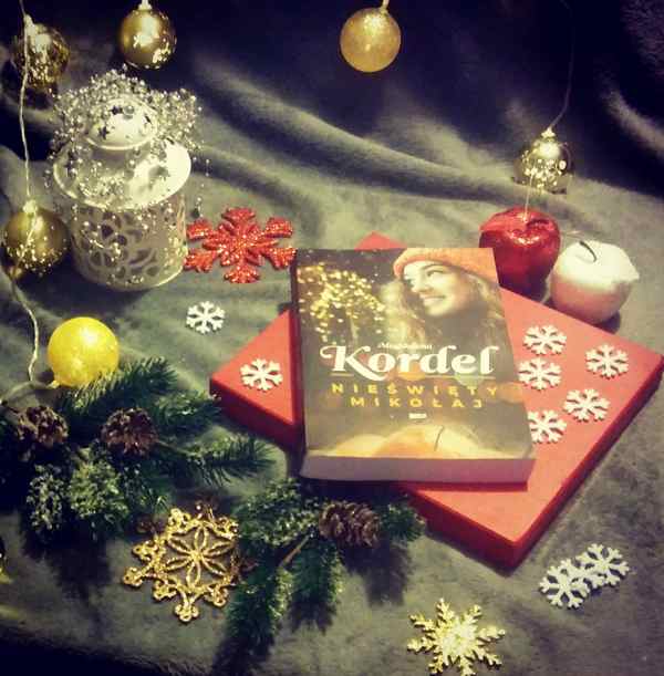 “Nieświęty Mikołaj” Magdalena Kordel [ChristmasBooks]