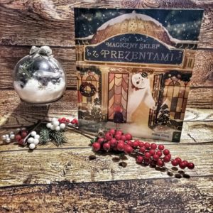 Read more about the article Magiczny sklep z prezentami Maudie Powell-Tuck [ChristmasBooks]