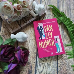 Read more about the article Pan Zły Numer Lynn Painter