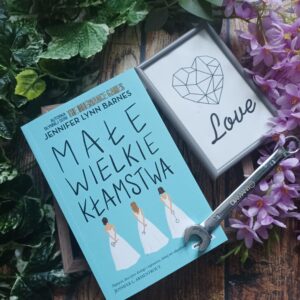 Read more about the article Małe wielkie kłamstwa Jennifer Lynn Barnes