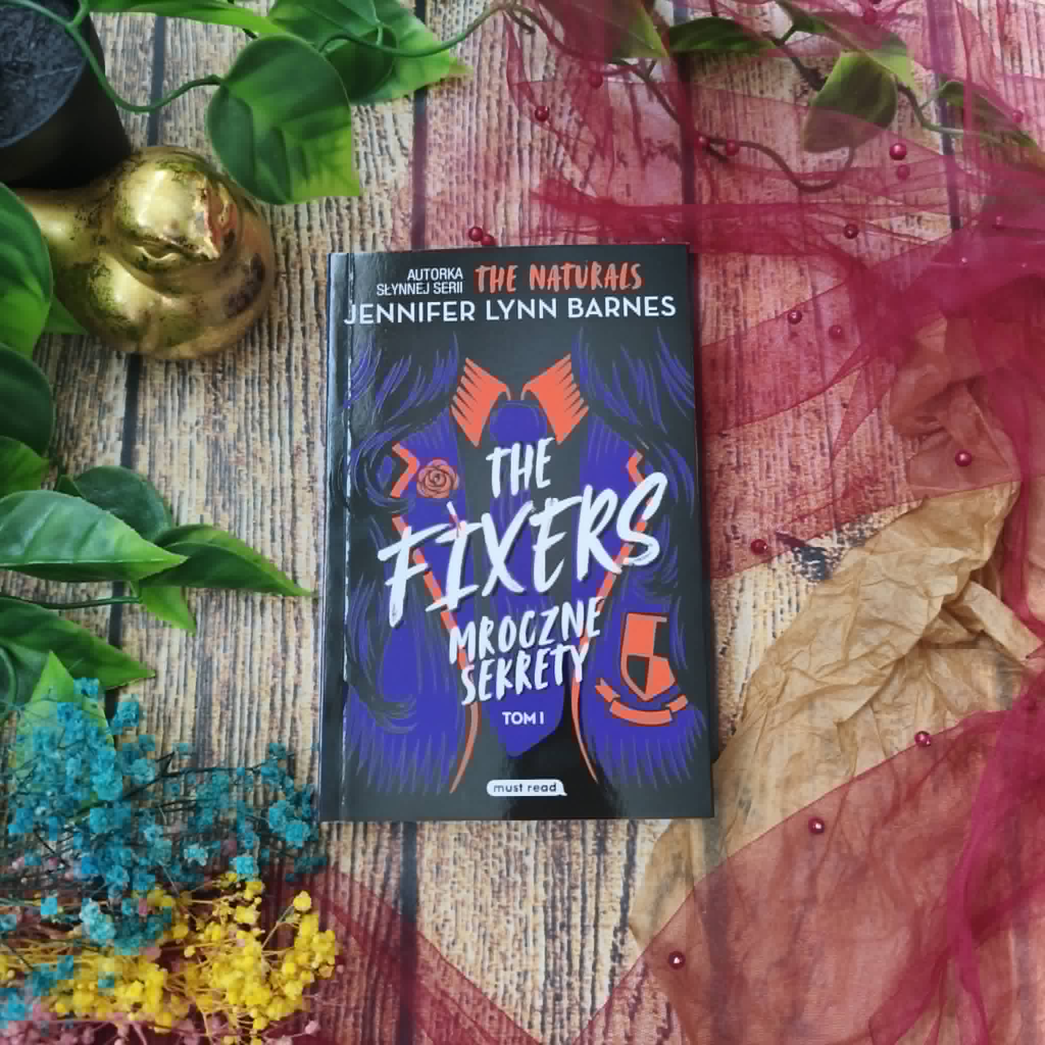 You are currently viewing The Fixers. Mroczne sekrety Jennifer Lynn Barnes