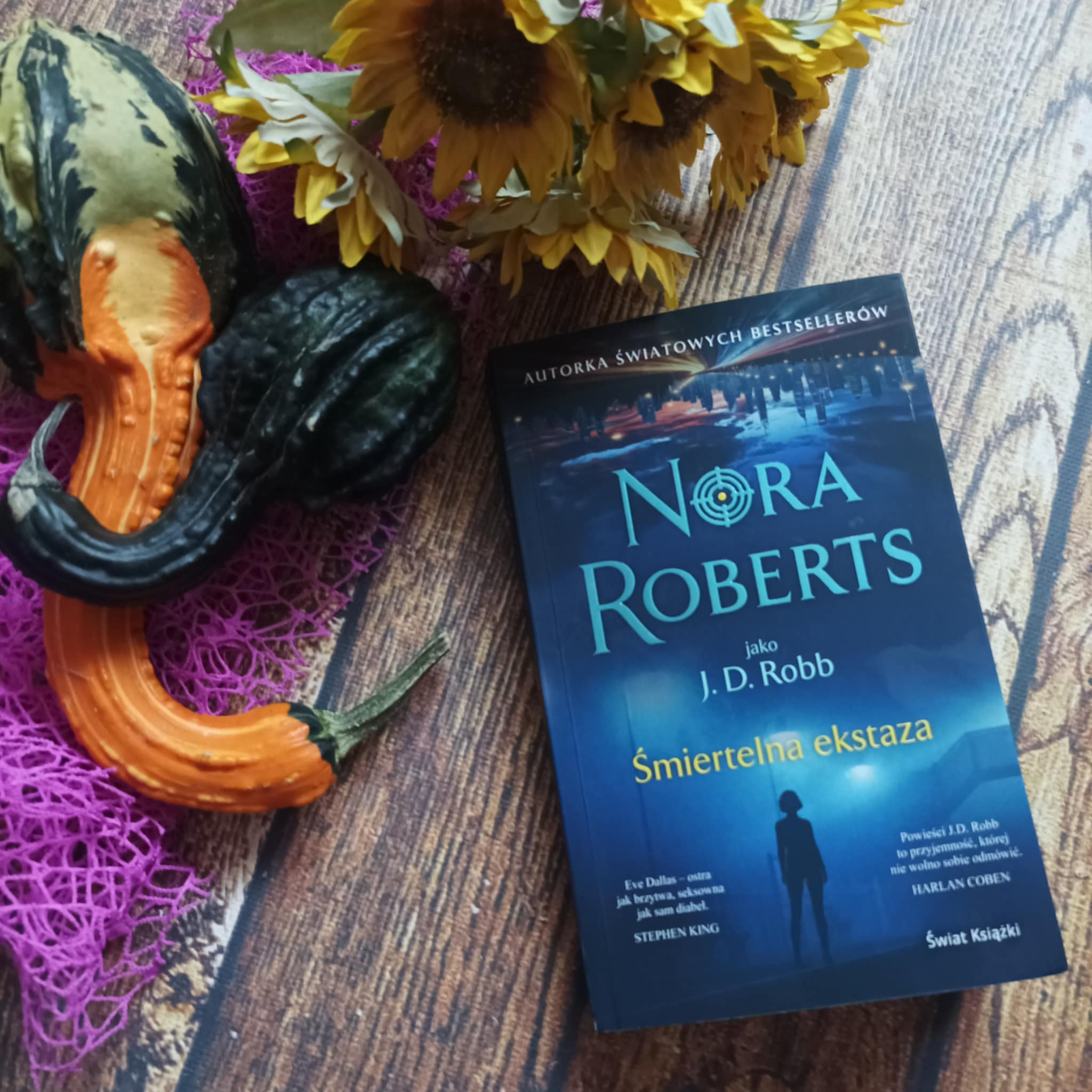 You are currently viewing Śmiertelna ekstaza J.D. Robb (Nora Roberts)